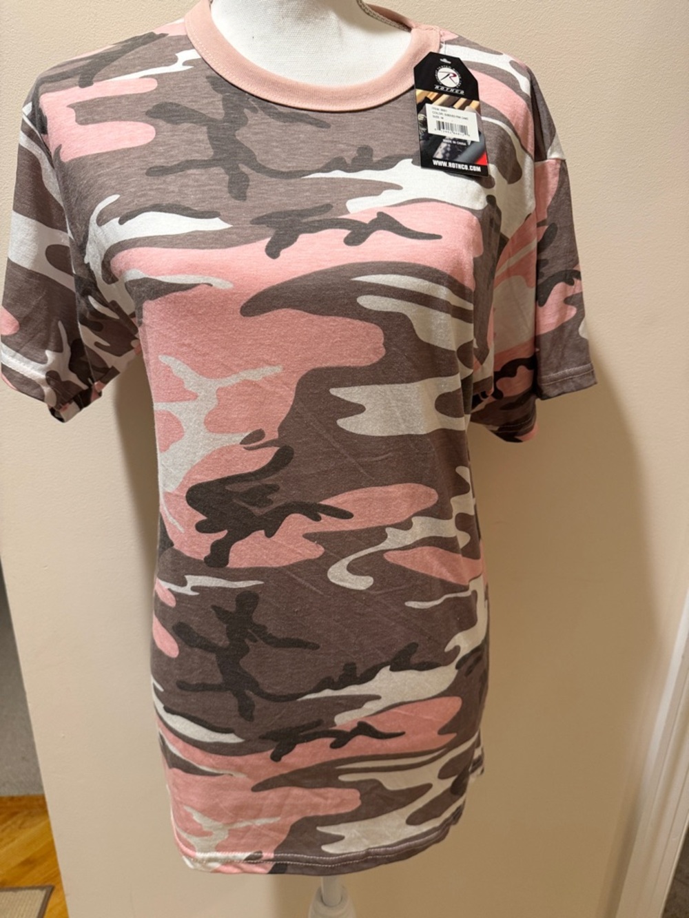 NWT Rothco Subdued Pink & Brown Camo Tee